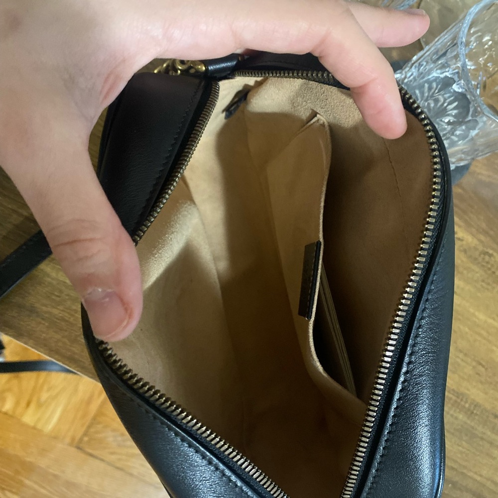 Authentic Gucci Marmont Bag - Picture 4 of 5